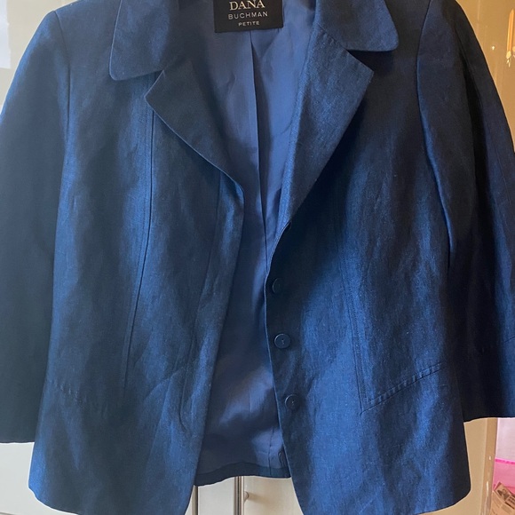 Jacket - Picture 5 of 5